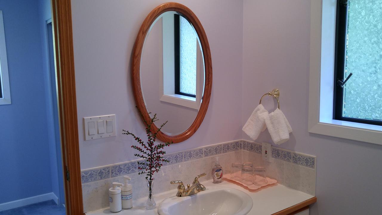 Sunshine Coast Treetop B&B Sechelt Exteriér fotografie